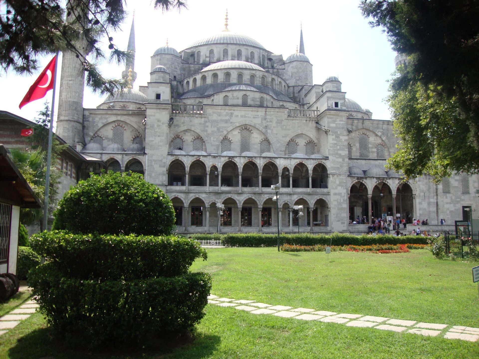 LA MOSQUÉE BLEUE