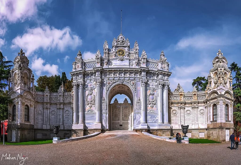 Palais de DOLMABAHCHE