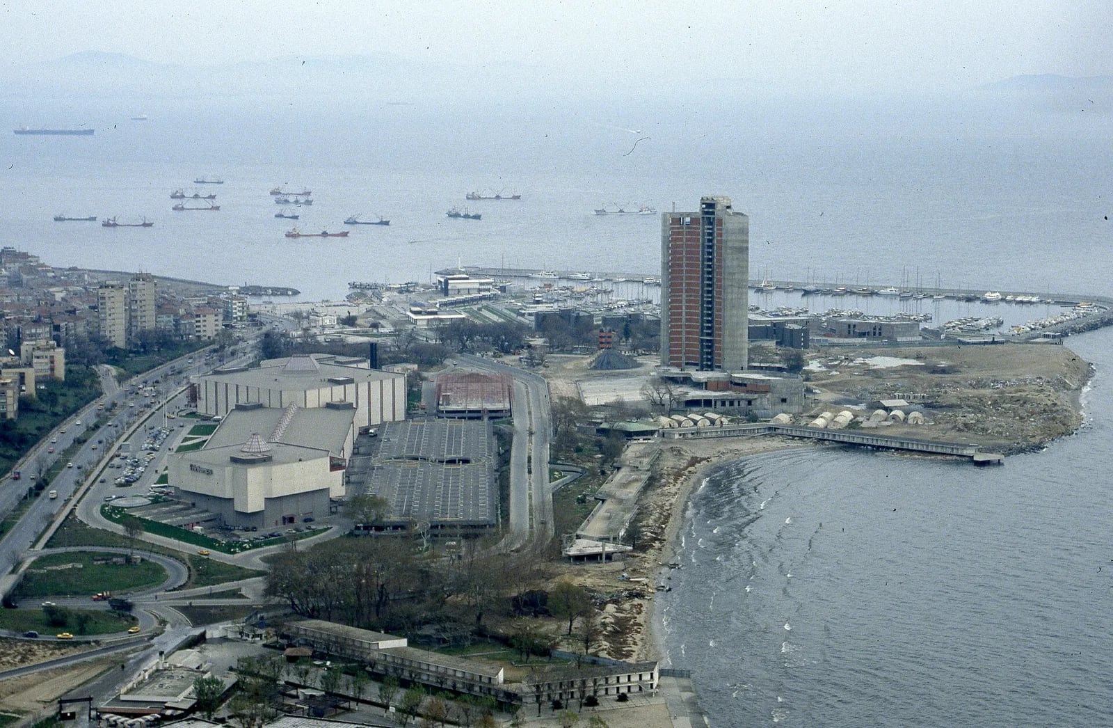 Ataköy Galleria Alışveriş Merkezi - Service banner image