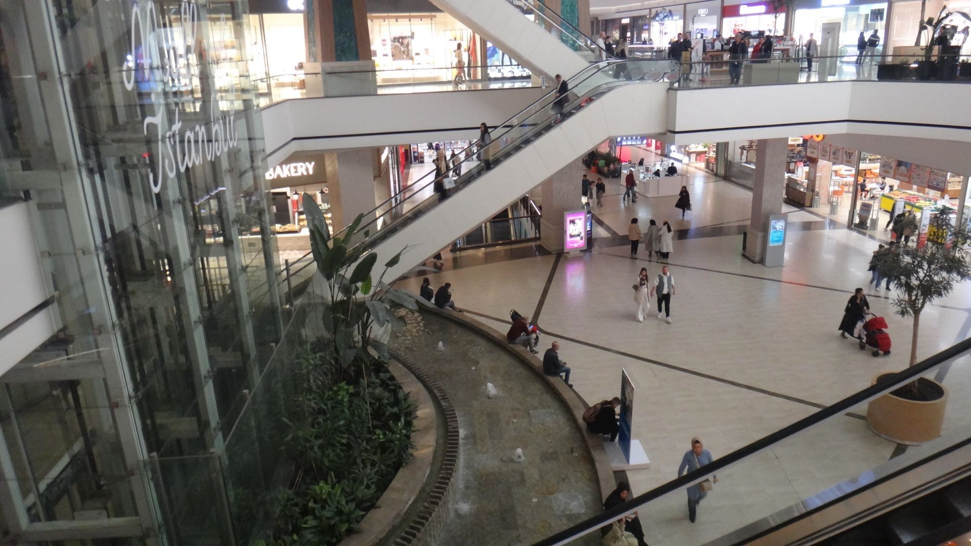 مول اوف اسطنبول - Photo 1