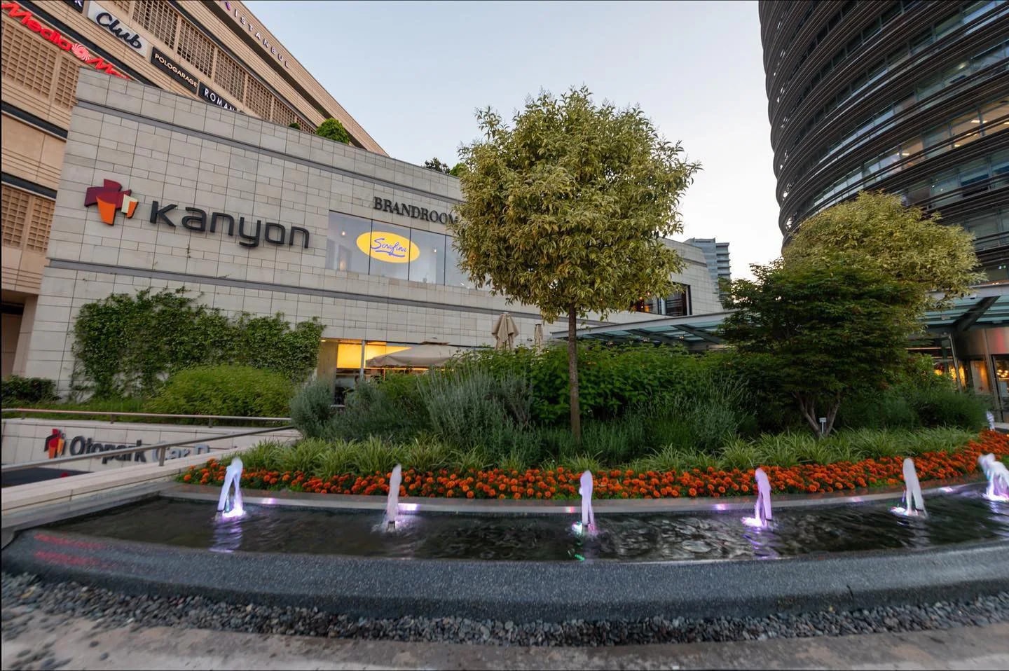Kanyon shopping mall