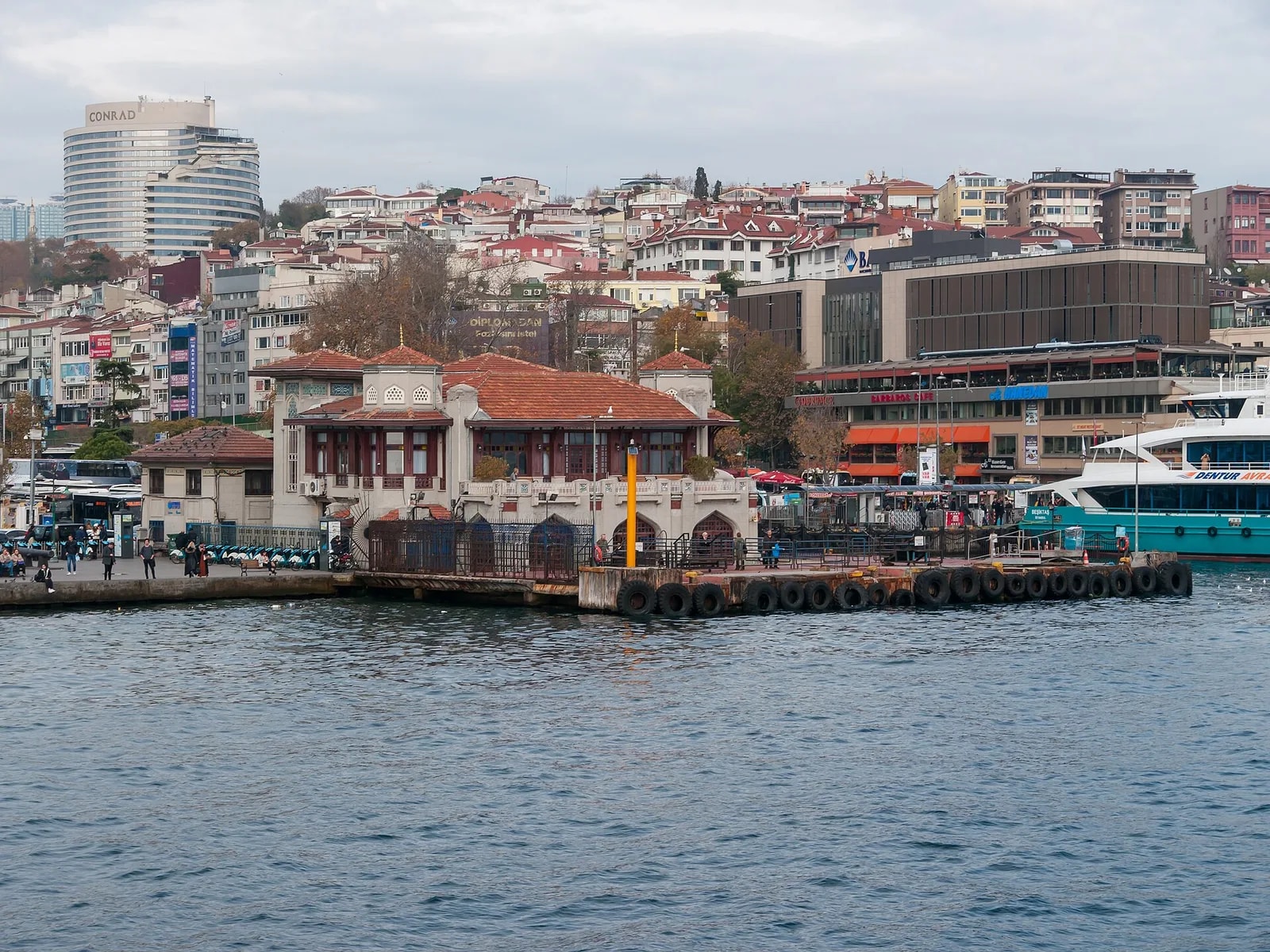 Conrad Istanbul Bosphorus - Photo 3