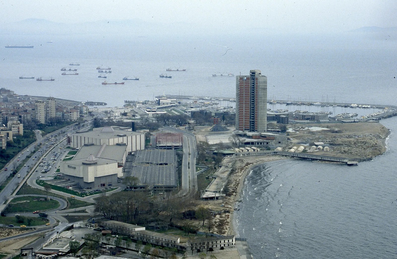 Ataköy Galleria Alışveriş Merkezi