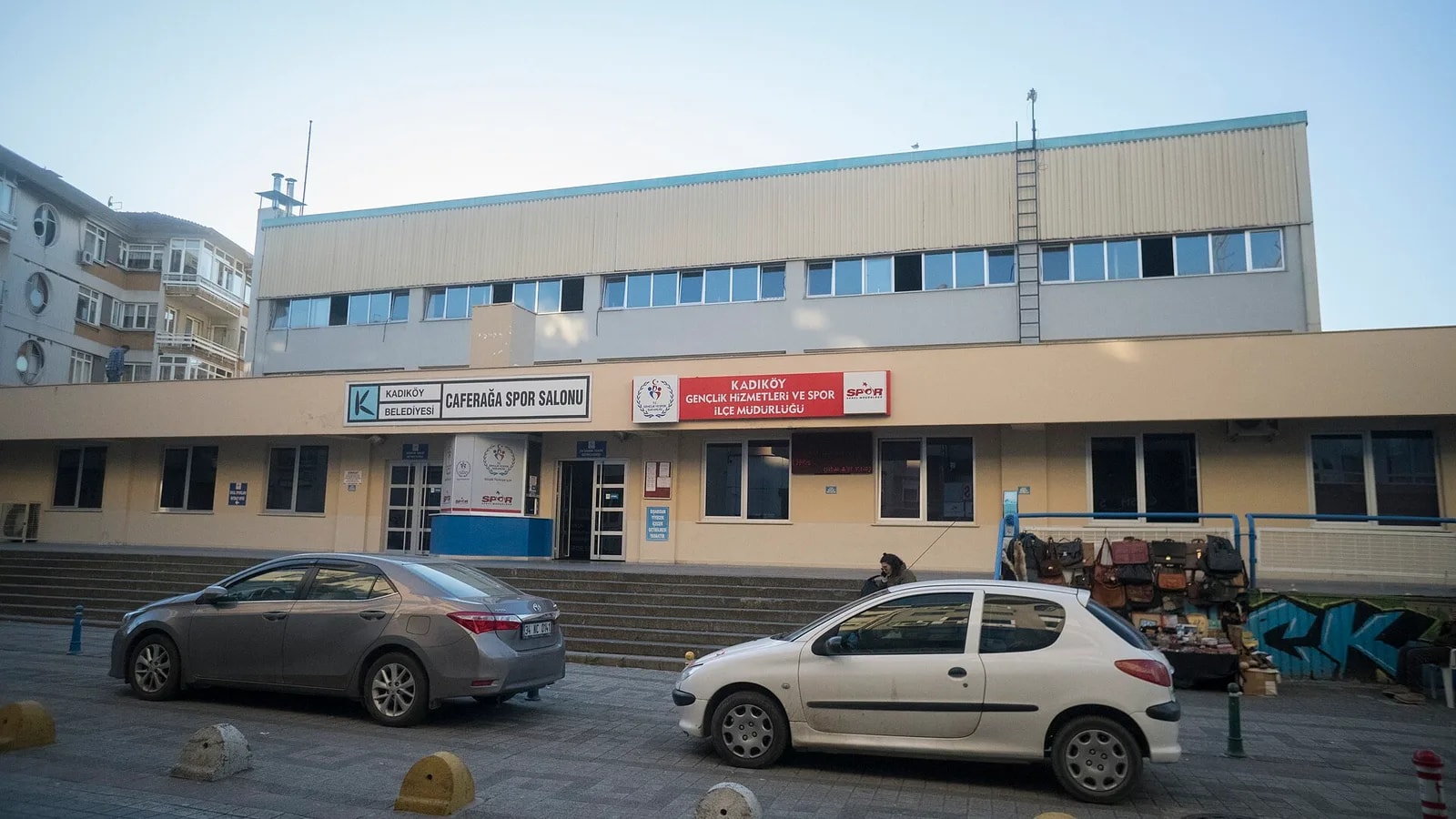 Kadıköy Belediyesi Caferağa Spor Salonu - Photo 3