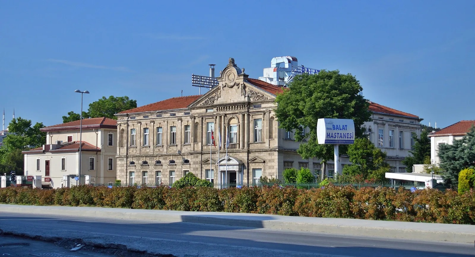 Or-Ayahim Özel Balat Hastanesi - Photo 3