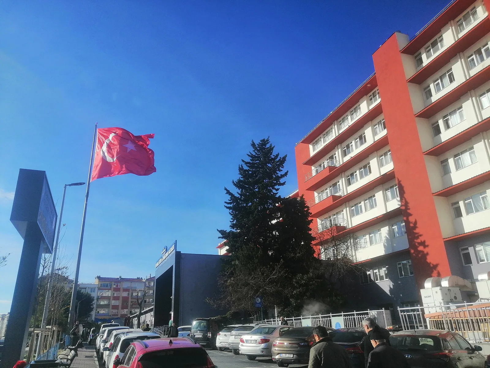 İstanbul Eğitim ve Araştırma Hastanesi - Photo 4