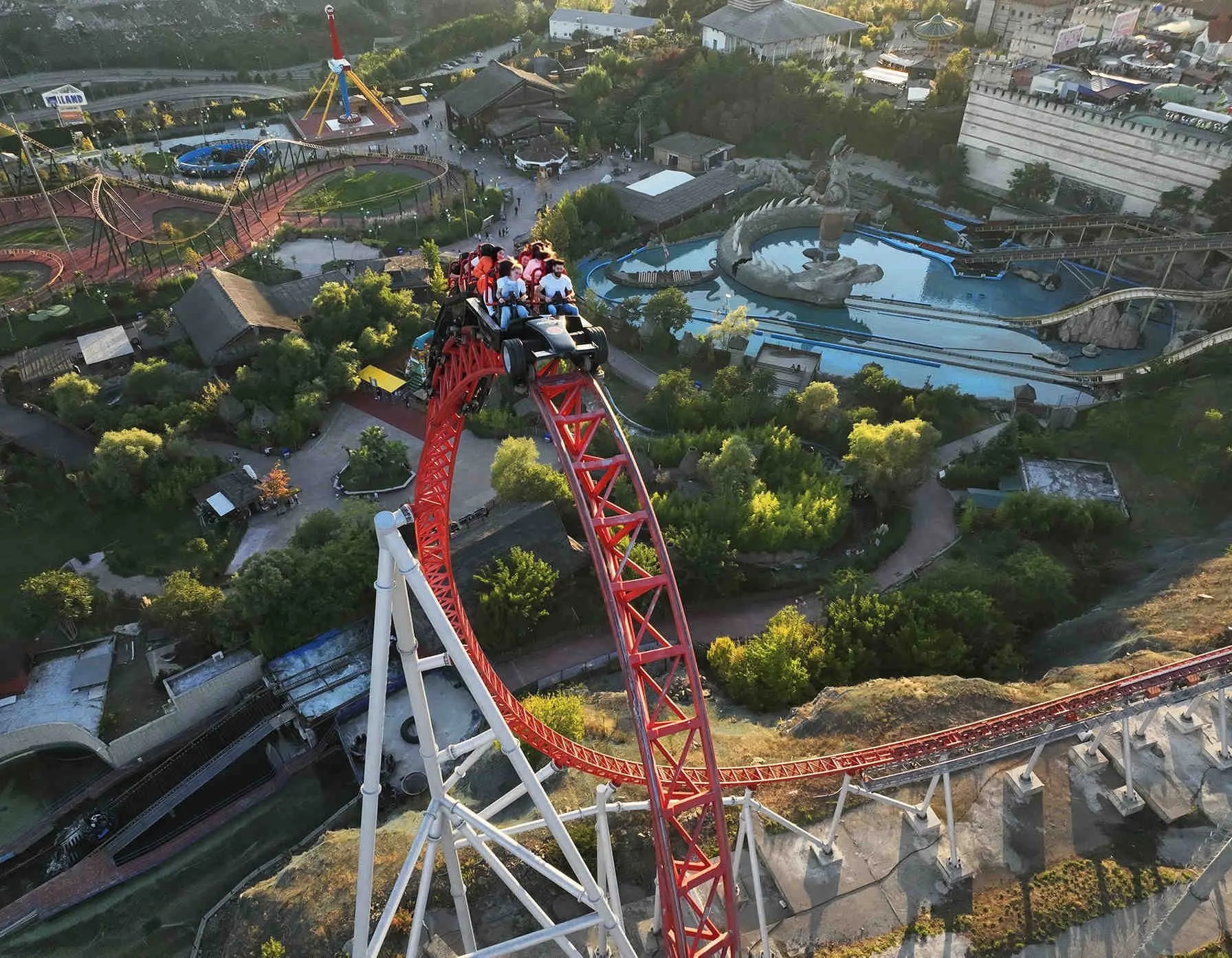 VIALAND Theme park - Photo 8