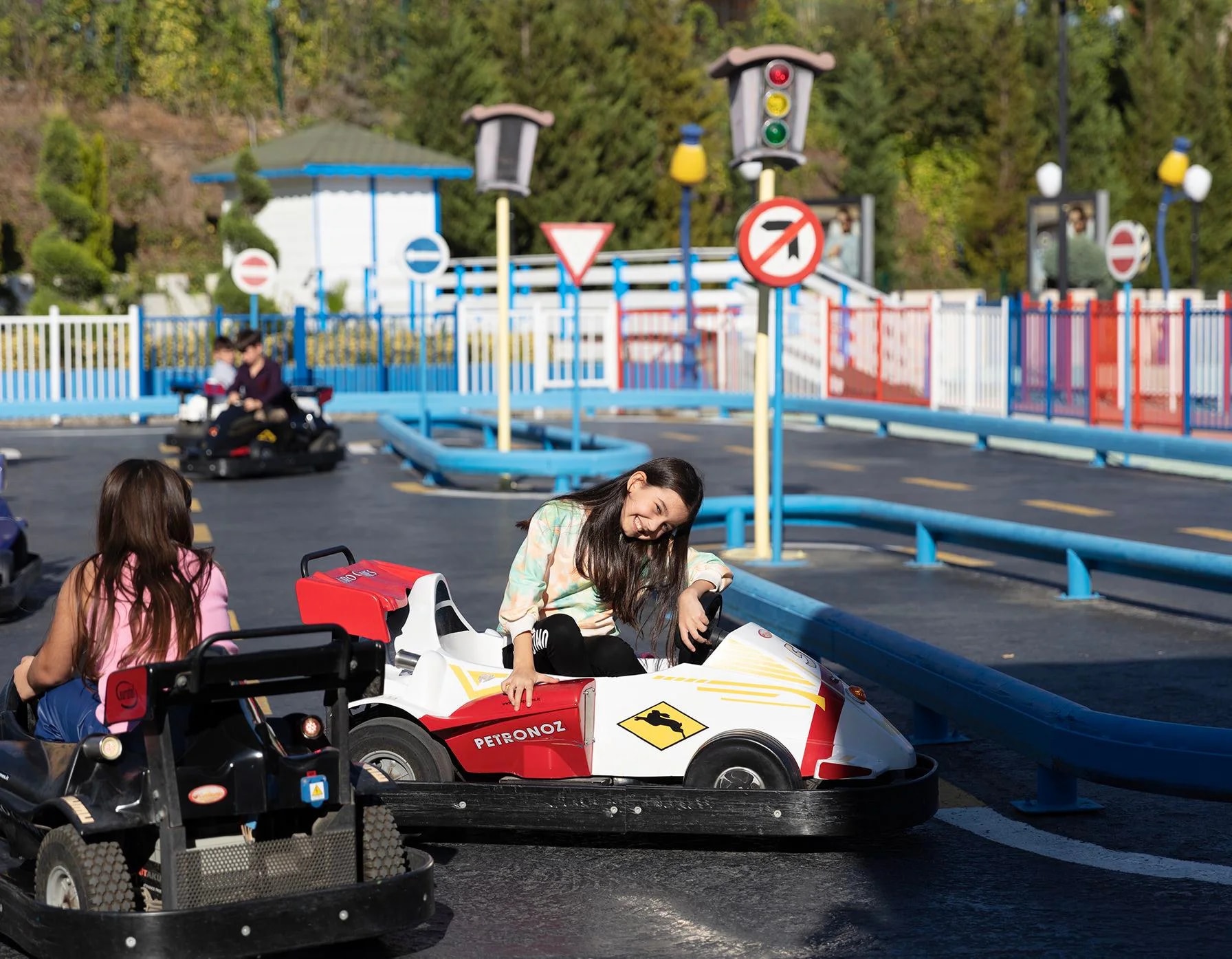 VIALAND Theme park - Photo 7