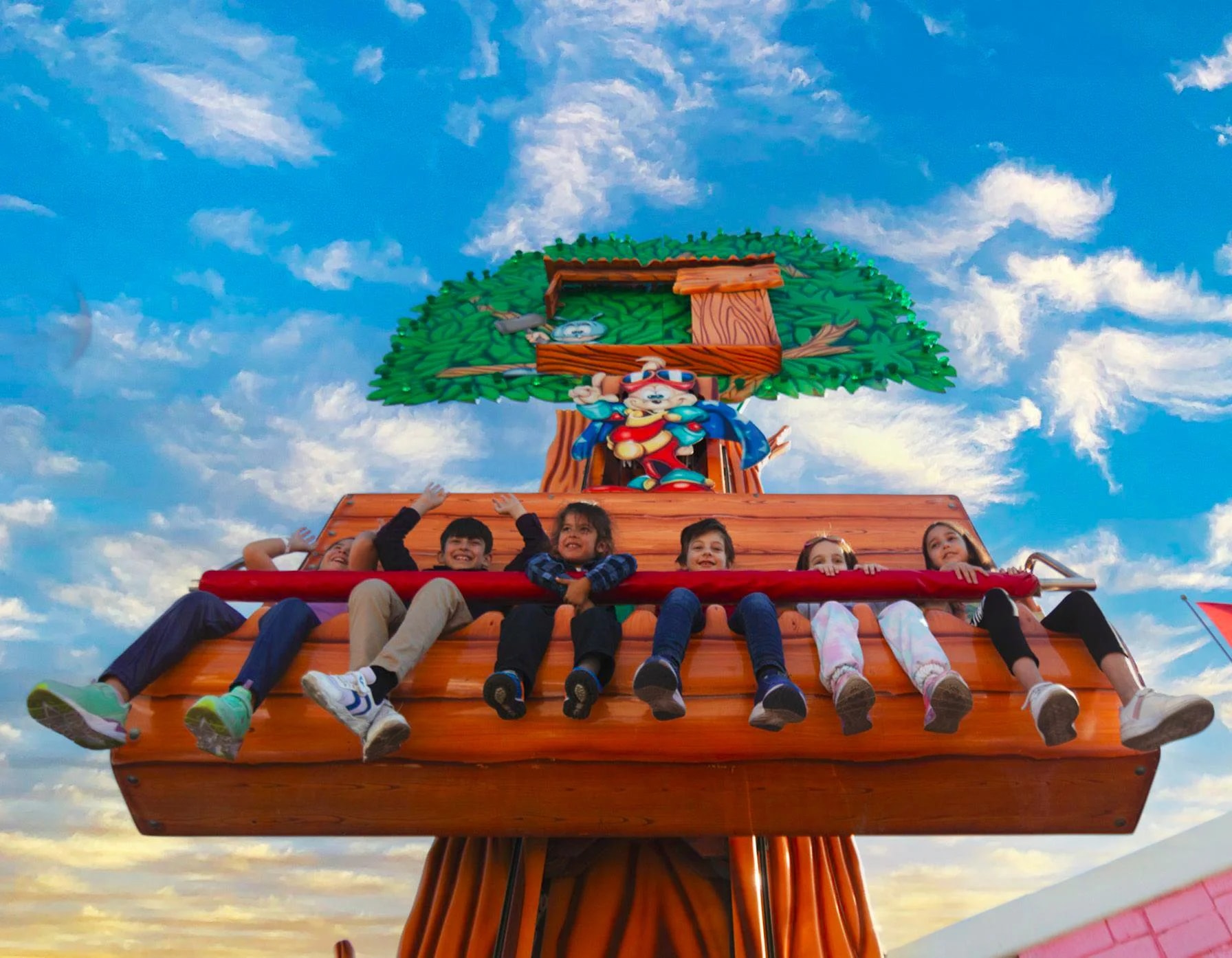 VIALAND Theme park - Photo 12
