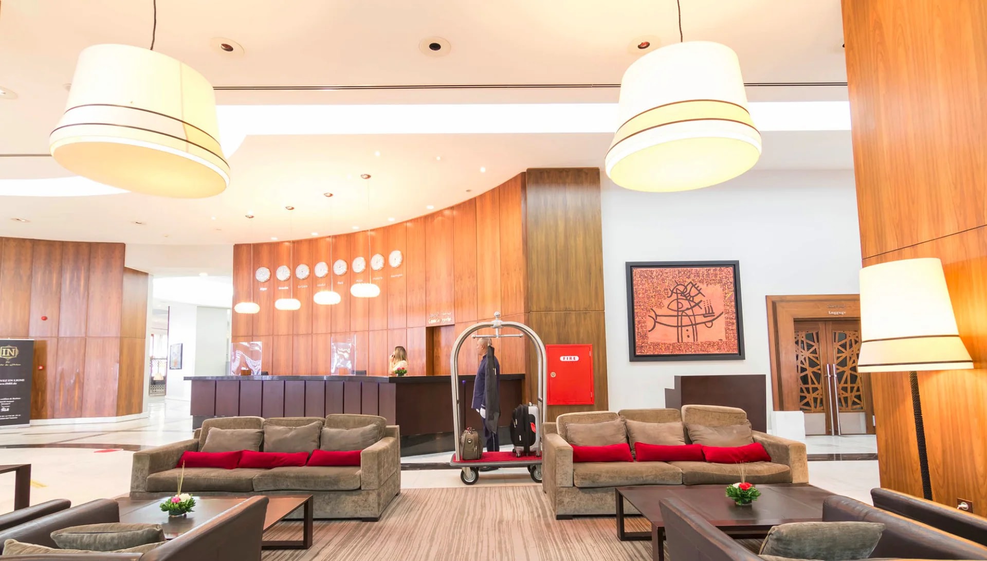 El Aurassi Hotel - Photo 3